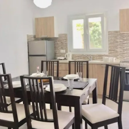 Villa Avalon Cosy Apartments, Minimal With Shared Swimming Pool Agrari (Mykonos)
