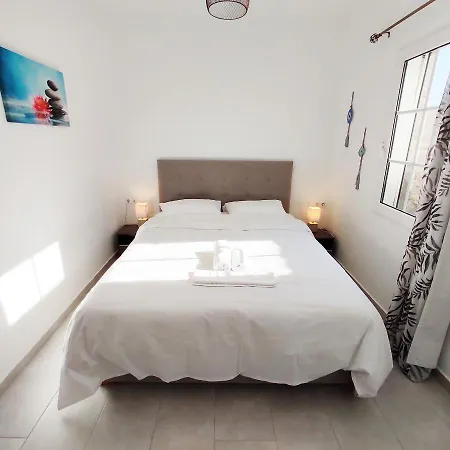 Avalon Cosy Apartments, Minimal With Shared Swimming Pool Agrari (Mykonos)