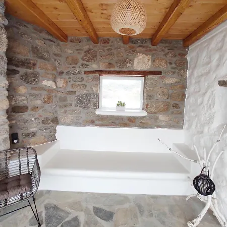 Villa Avalon Cosy Apartments, Minimal With Shared Swimming Pool *